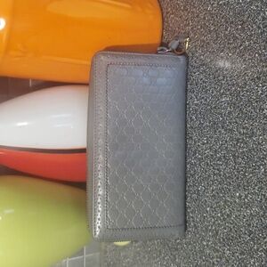 Gucci Micro Monogram Embossed Wallet Zippy